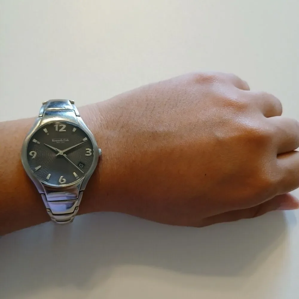 Kenneth Cole New York KC4381 Stainless Steel Women Watch Gray Textured Dial 31mm